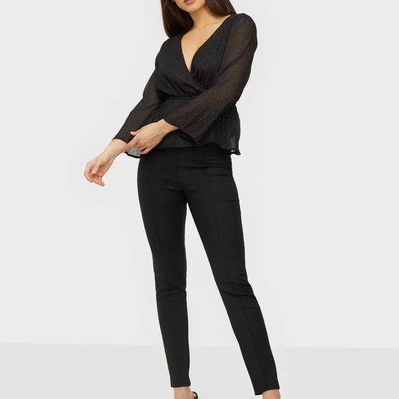 Jacqueline de Yong JDYGLAM 7/8 TOP WVN - Picture 3 of 6